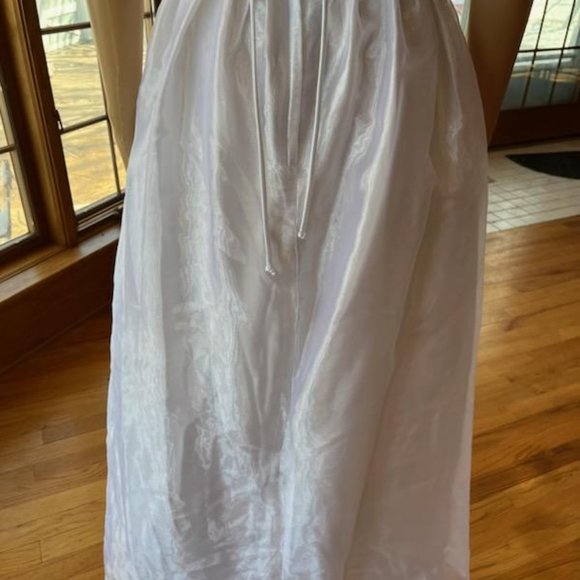*LA Glo White Beaded Satin Strap X Back Bead Wedding Dress Bridal Gown Size 5 6 - Picture 13 of 13